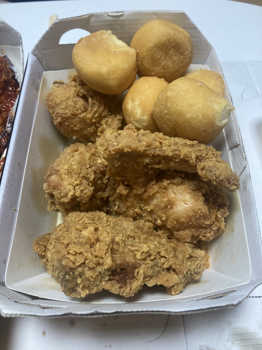비비큐치킨상도점 이미지