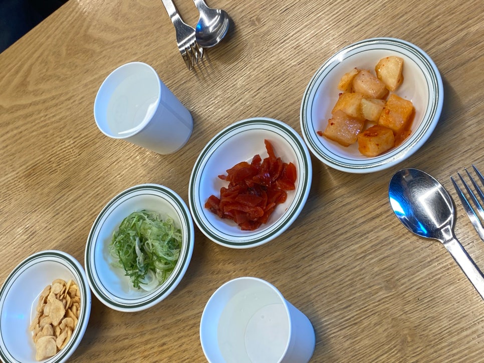 아비꼬 신사가로수길점 이미지