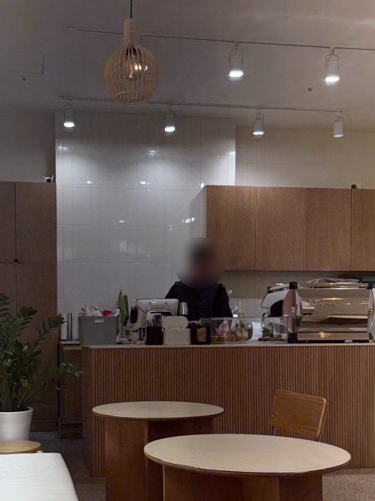 오뉴커피 이미지
