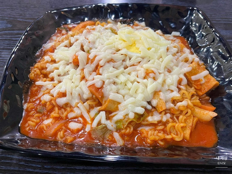 알콩김밥달콩라면 이미지