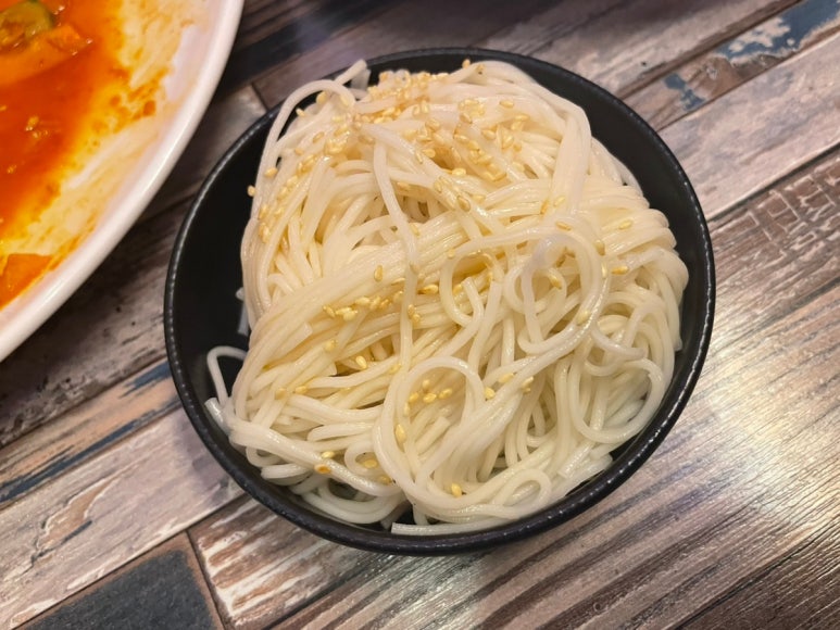 친절한 남사장 이미지