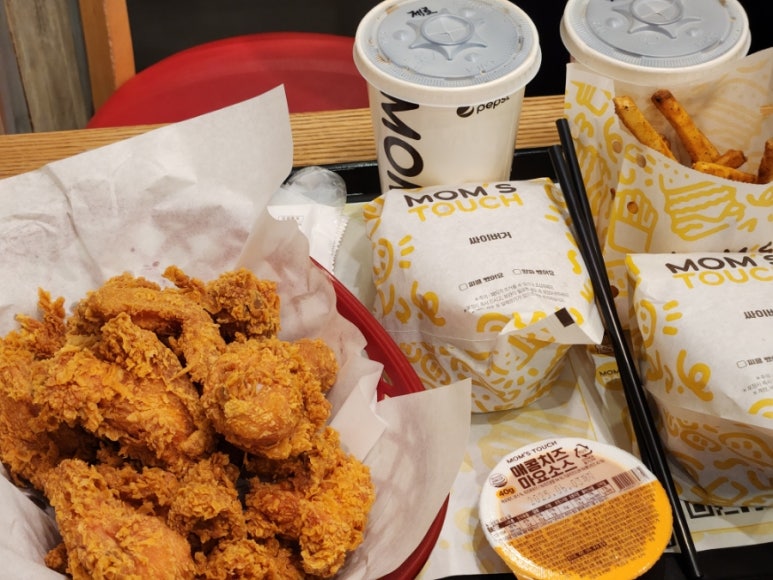 맘스터치 수원금곡점 이미지