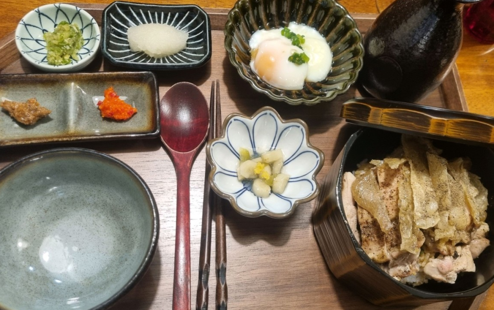 리덮밥 이미지