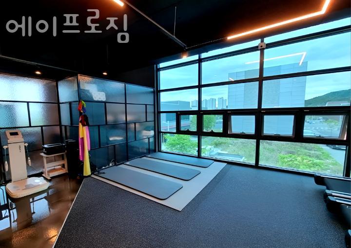 프로짐휘트니스 이미지