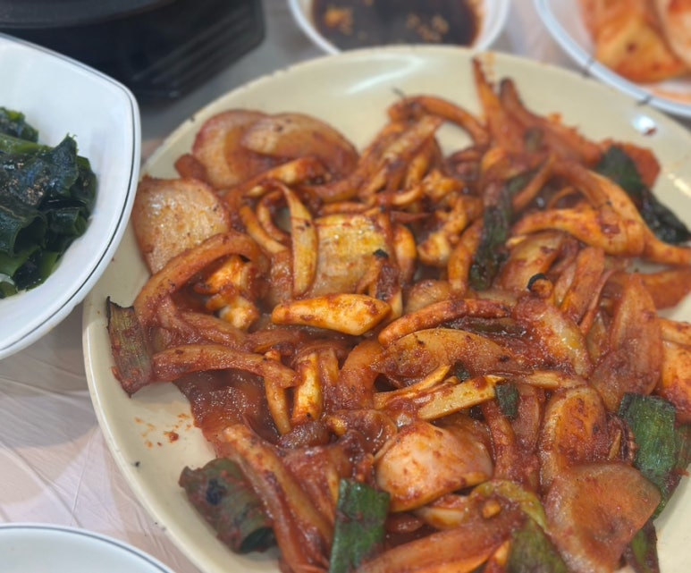 연탄석쇠불고기예다움 이미지