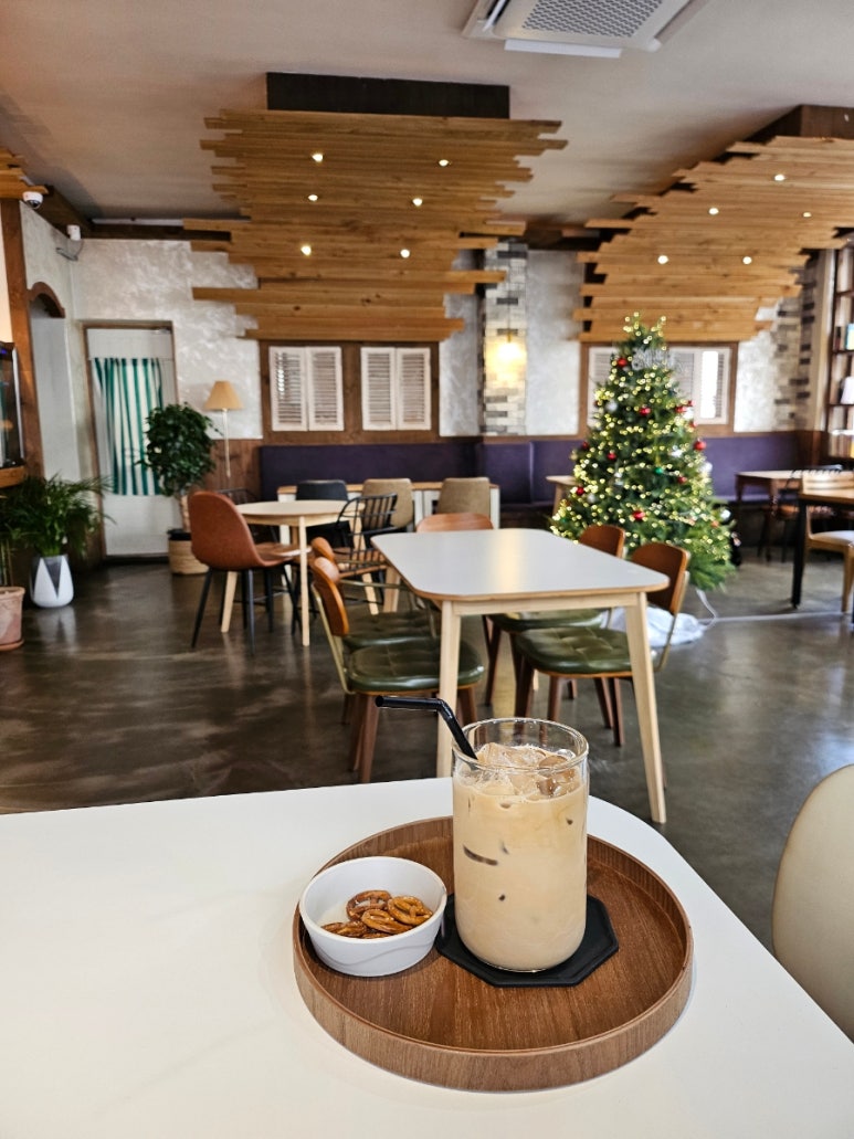 카페 홍(CAFE HONG) 이미지