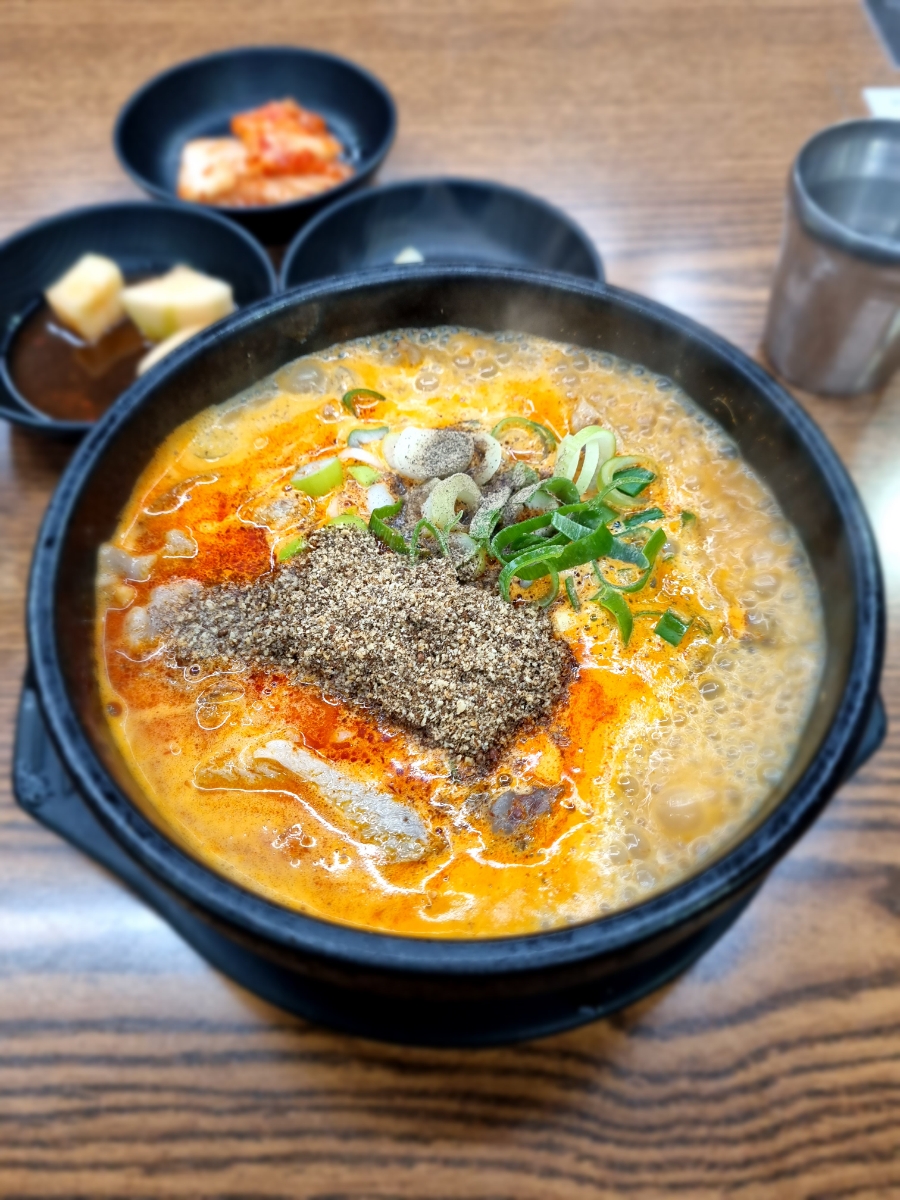 맘스터치한라대점 이미지