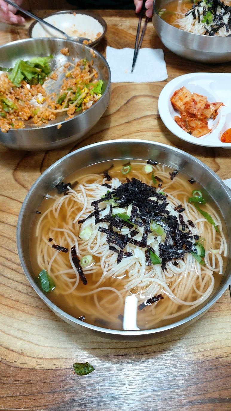 훈희국수 이미지