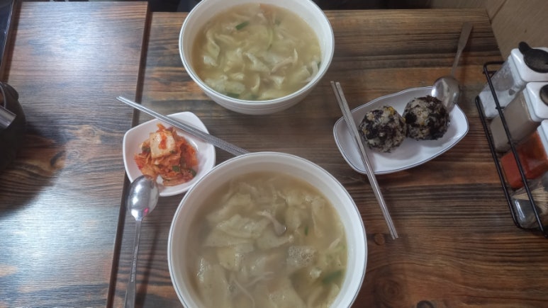 예촌손수제비 이미지
