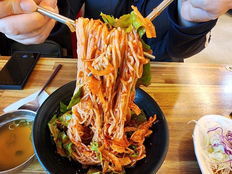 말랭이국수 이미지