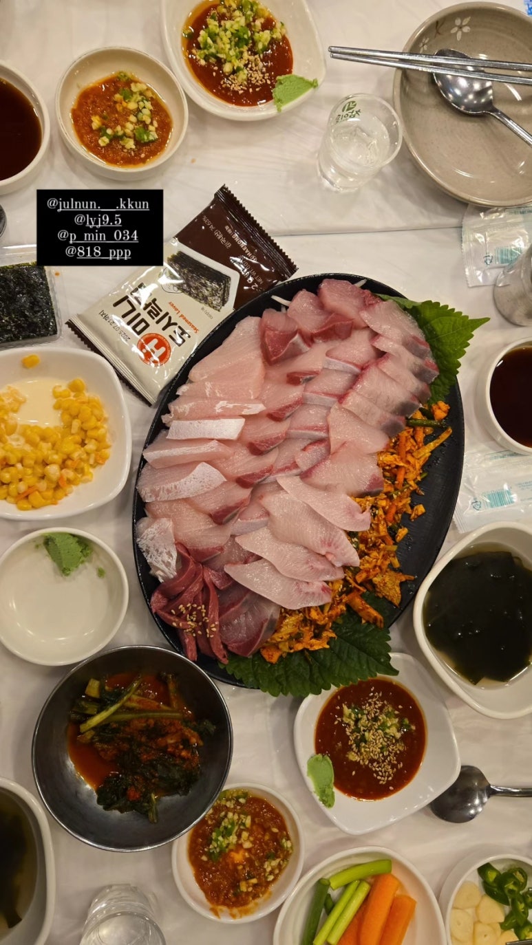 누구나홀딱반한닭쌍용점 이미지