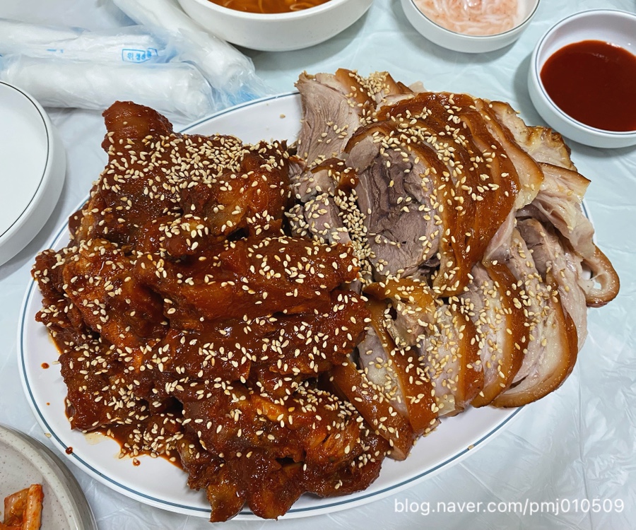 일진왕족발 이미지