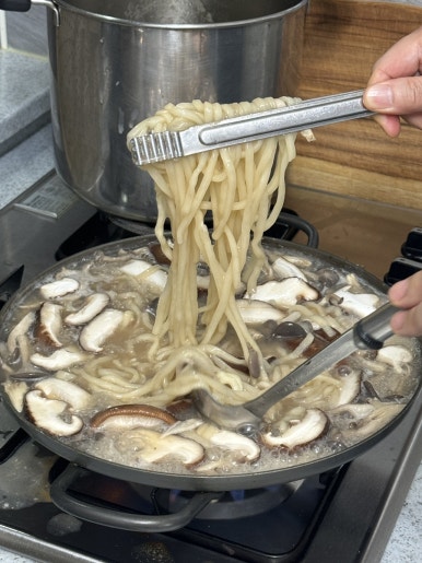 선미버섯칼국수 이미지