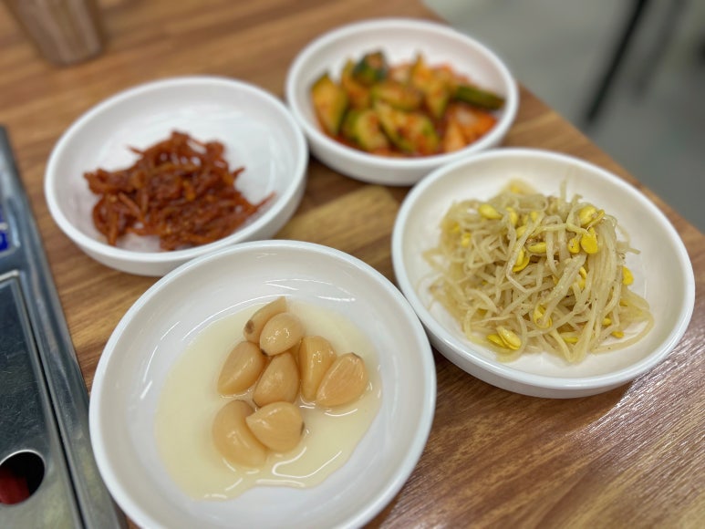 무동반찬 이미지