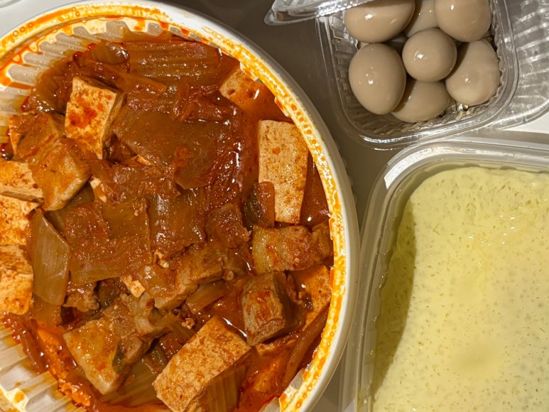 김치찜에 진심 이미지