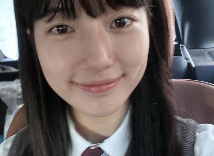 모먼트안나 이미지