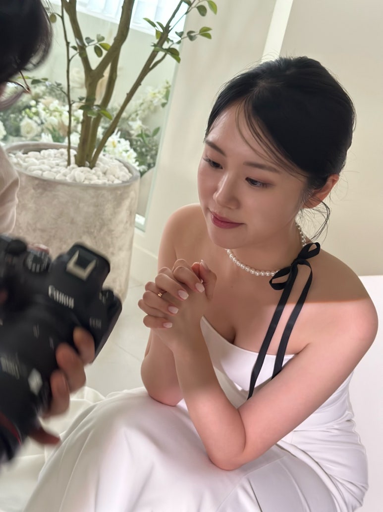 스튜디오로라 이미지