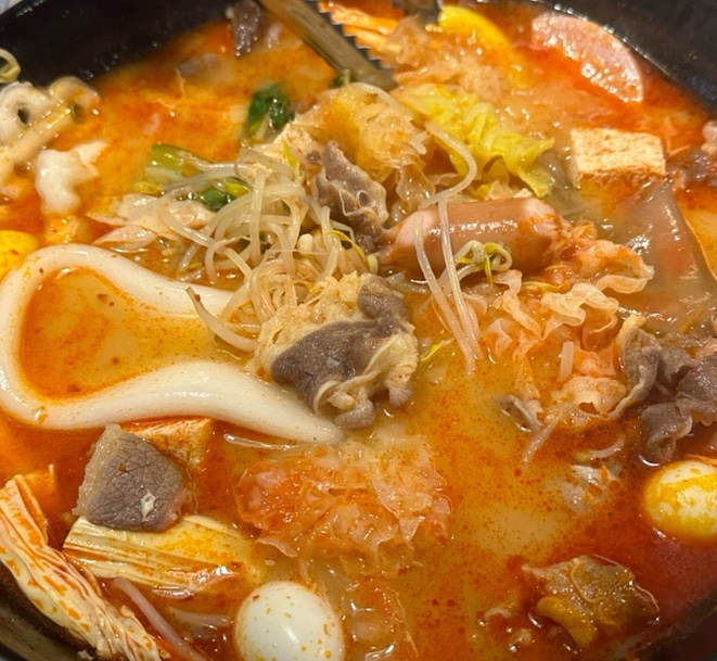 피슈마라홍탕 신촌점 이미지