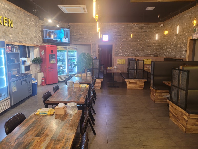 칠구빵빵치킨비어 이미지