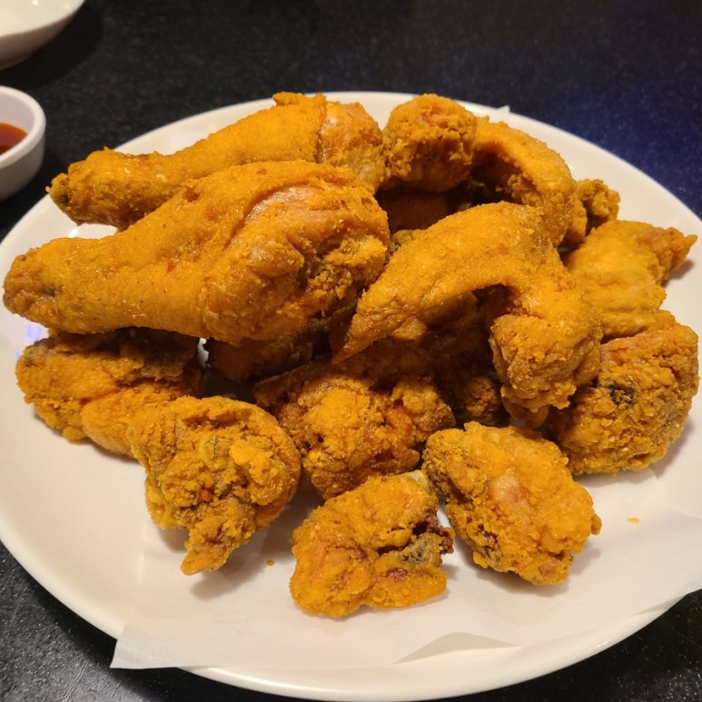 수세프치킨민둥산점 이미지