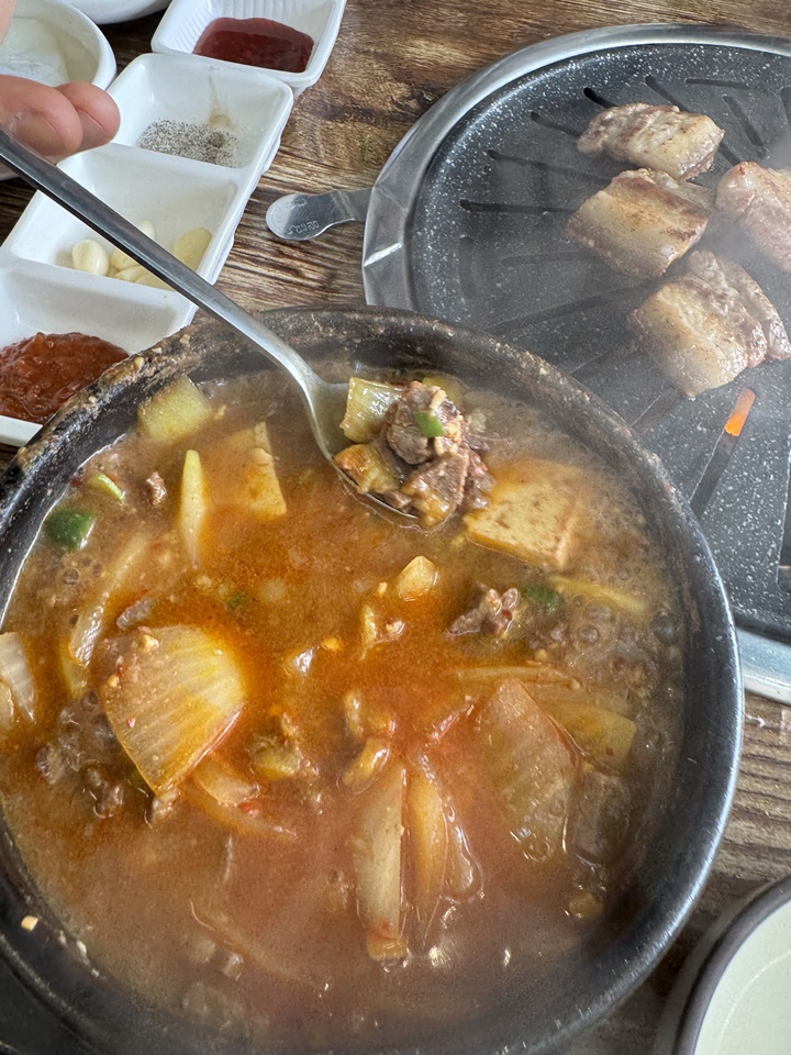 까치생숯불구이 이미지