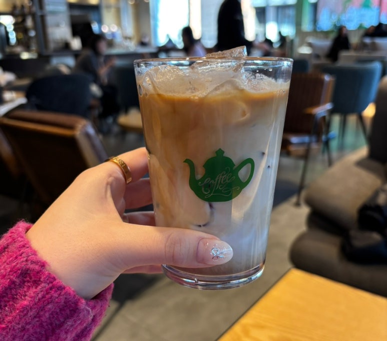 고바슨커피동성로아비뇽점 이미지