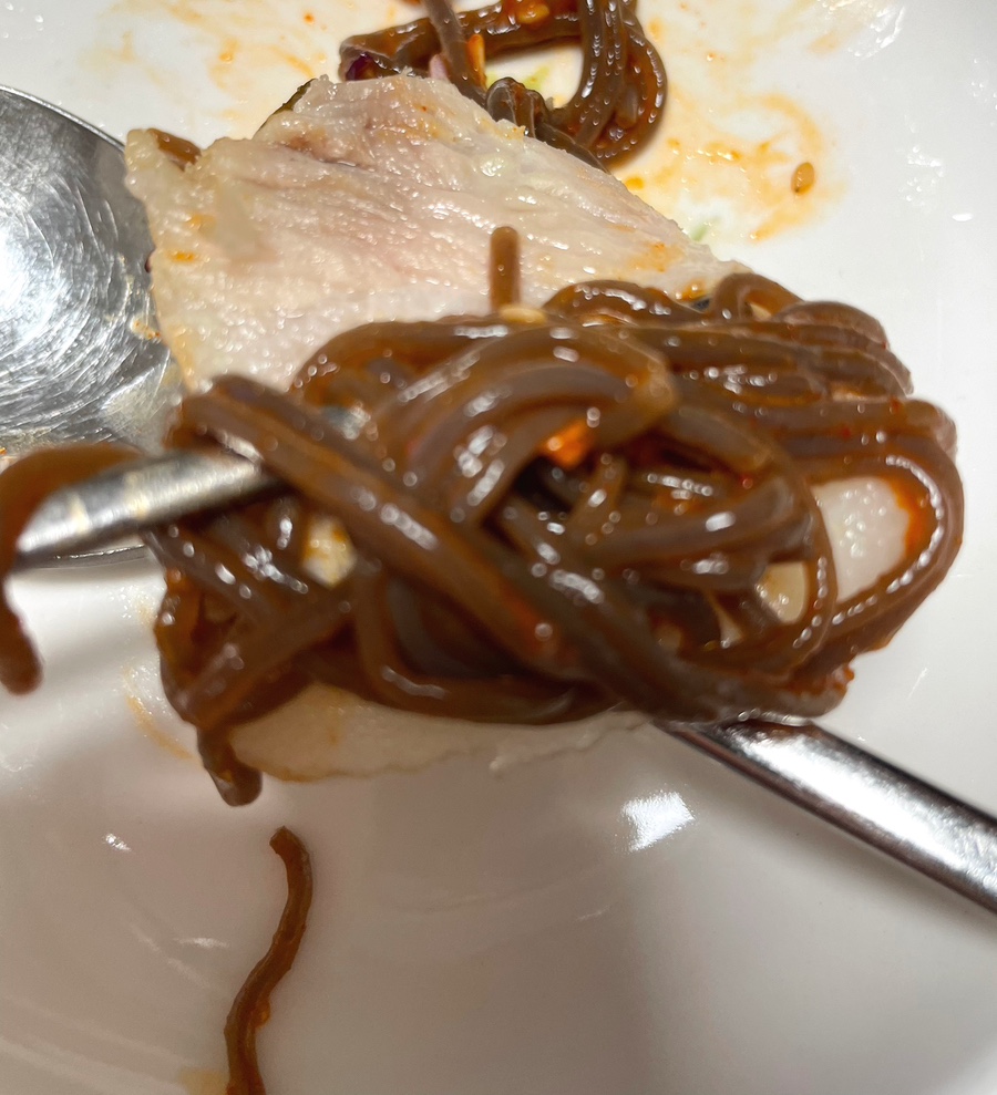 항아리보쌈돌돌이김치 이미지