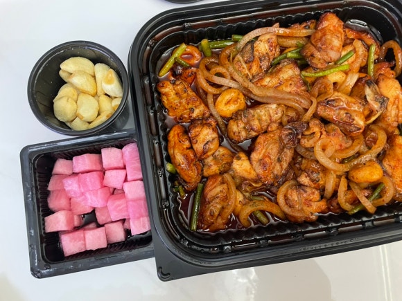 기영이 숯불두마리치킨 광주봉선점 이미지
