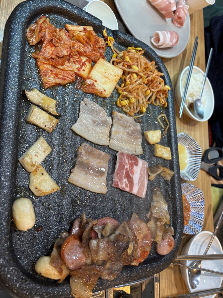 가오니대패삼겹 이미지
