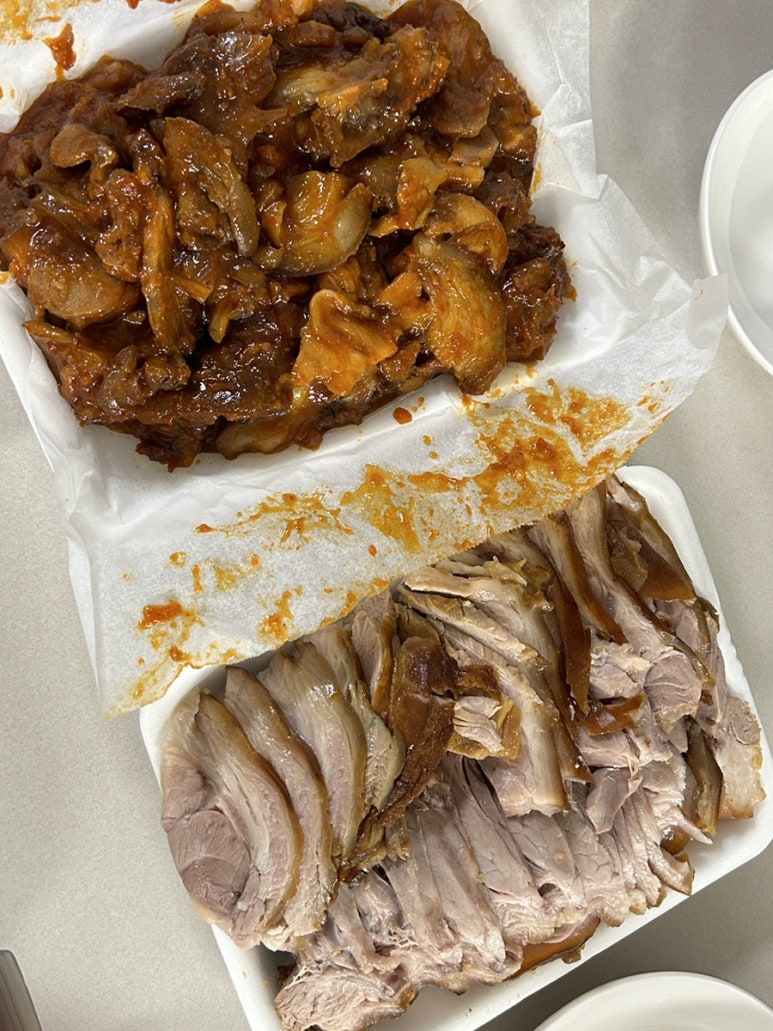 덕구네왕족발 이미지