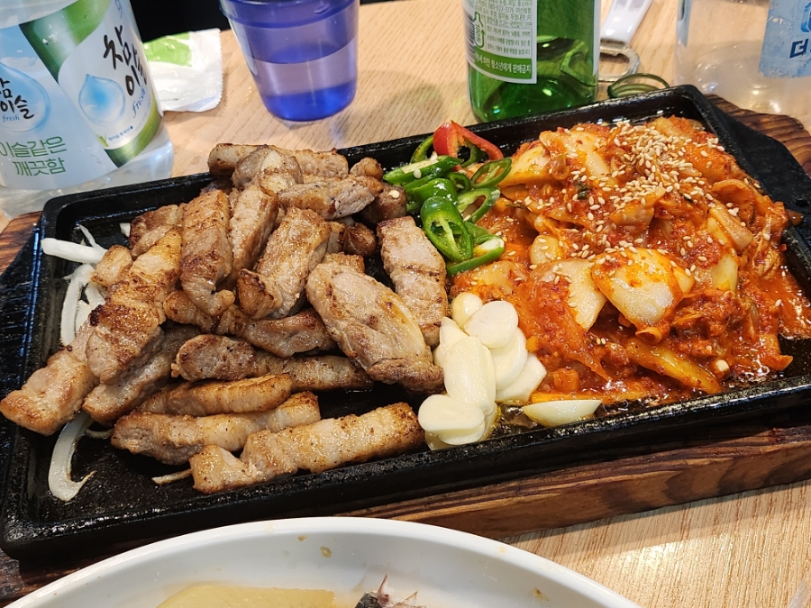 3000냥국밥국수 이미지