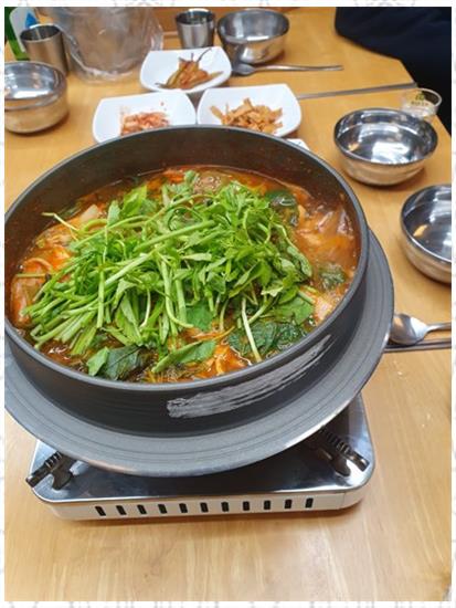 민물매운탕 이미지