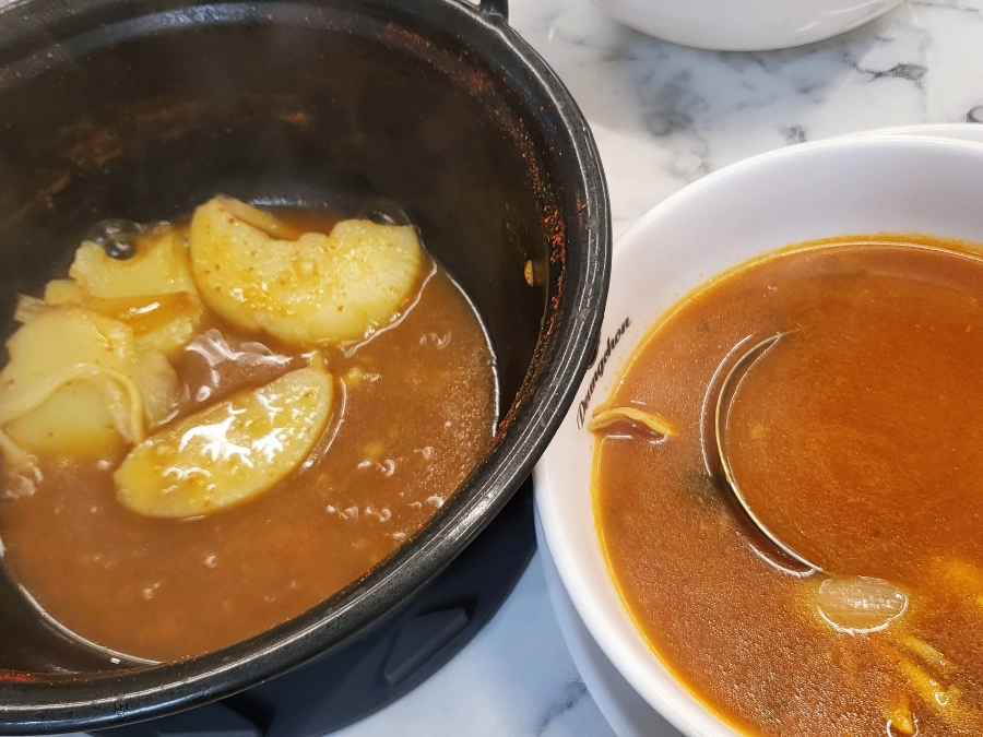 성동샤브칼국수 이미지
