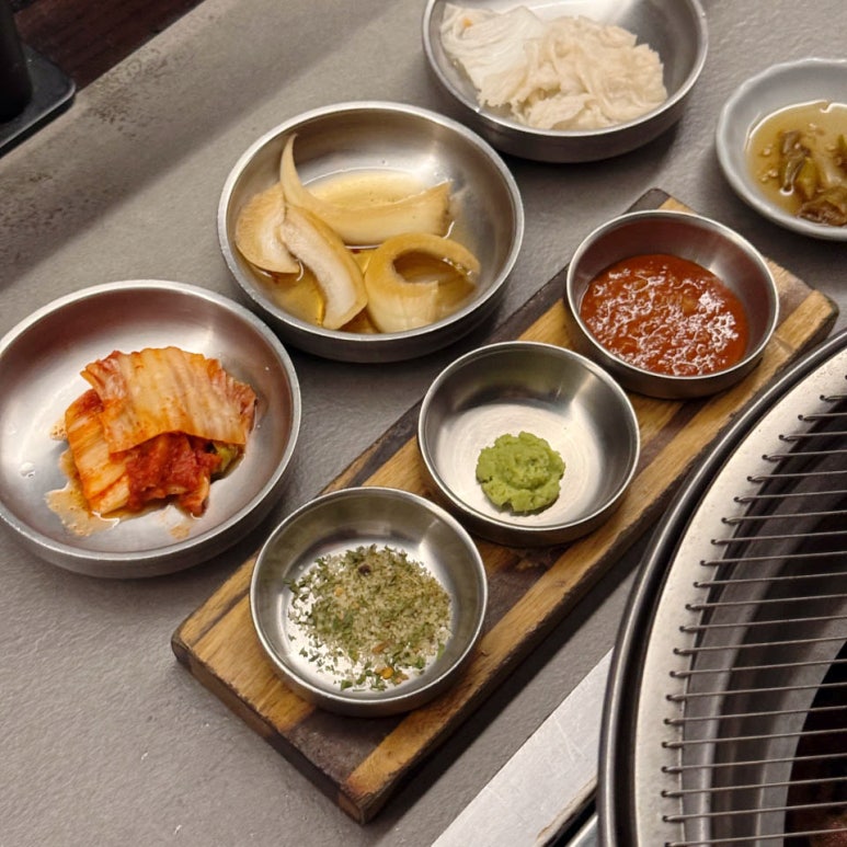육품 이미지