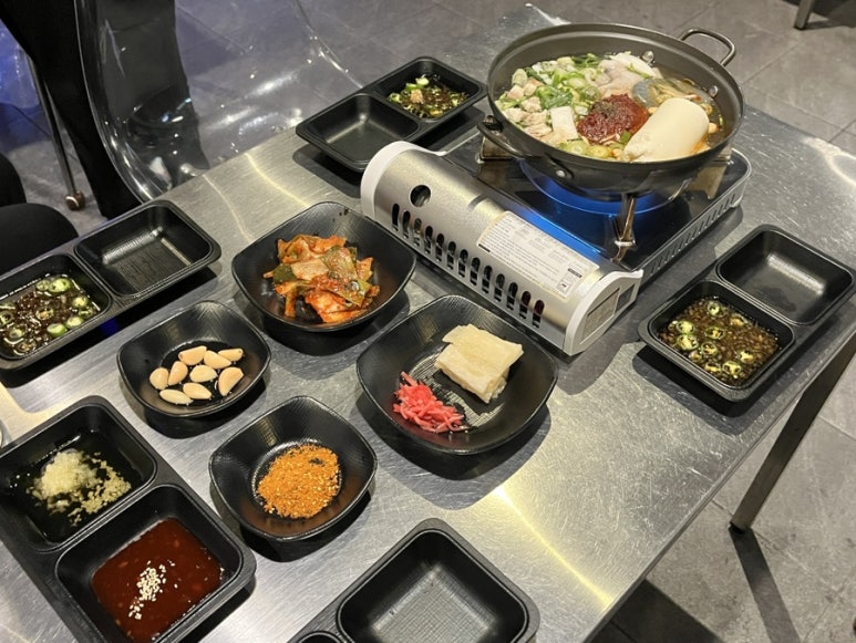 김치뚝딱낙곱새 이미지