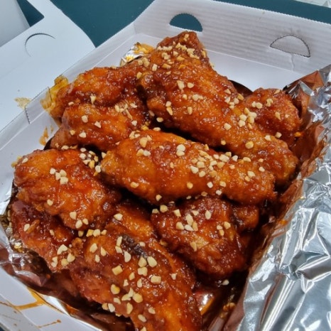 BBQ치킨 이미지