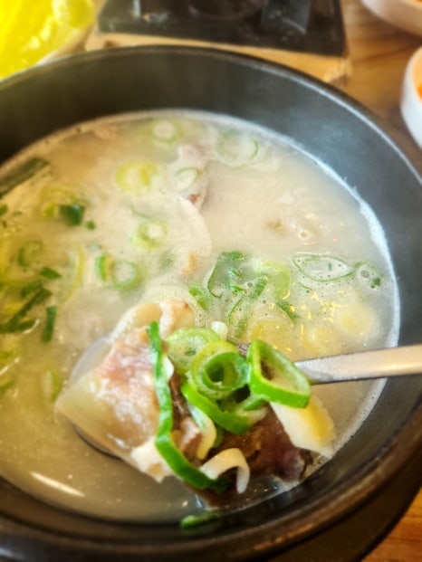 평화소머리국밥 이미지