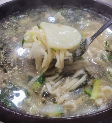 감자바위골칼국수 이미지