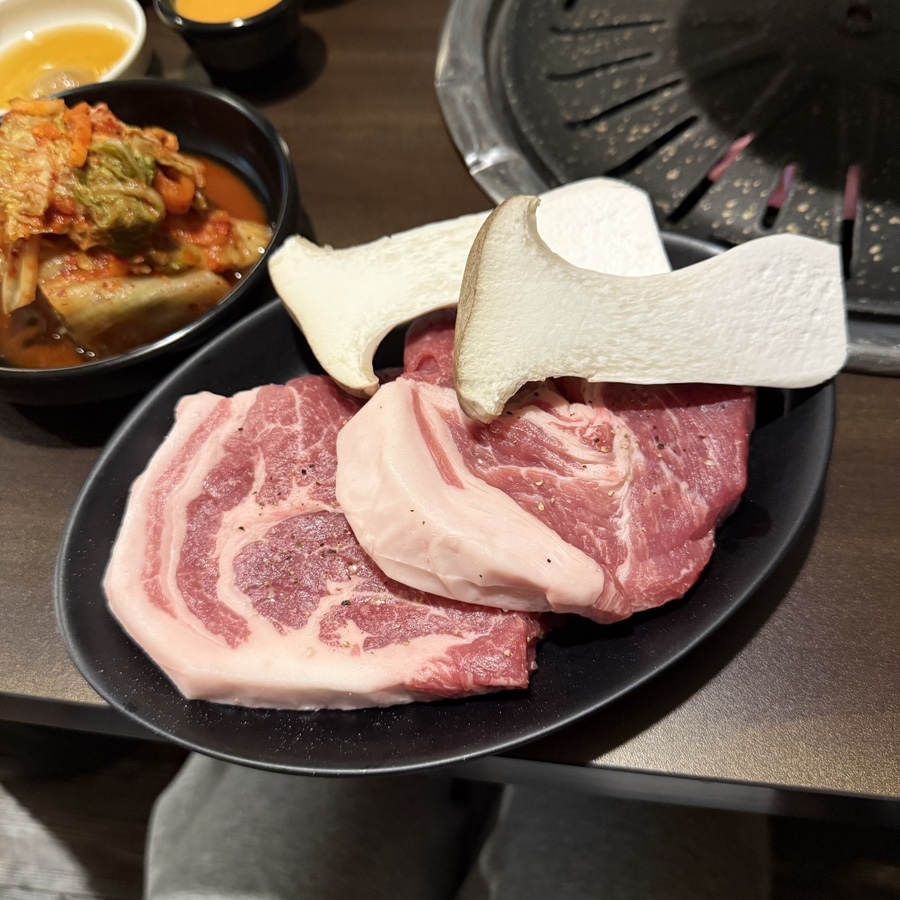 한돈주먹고기 이미지