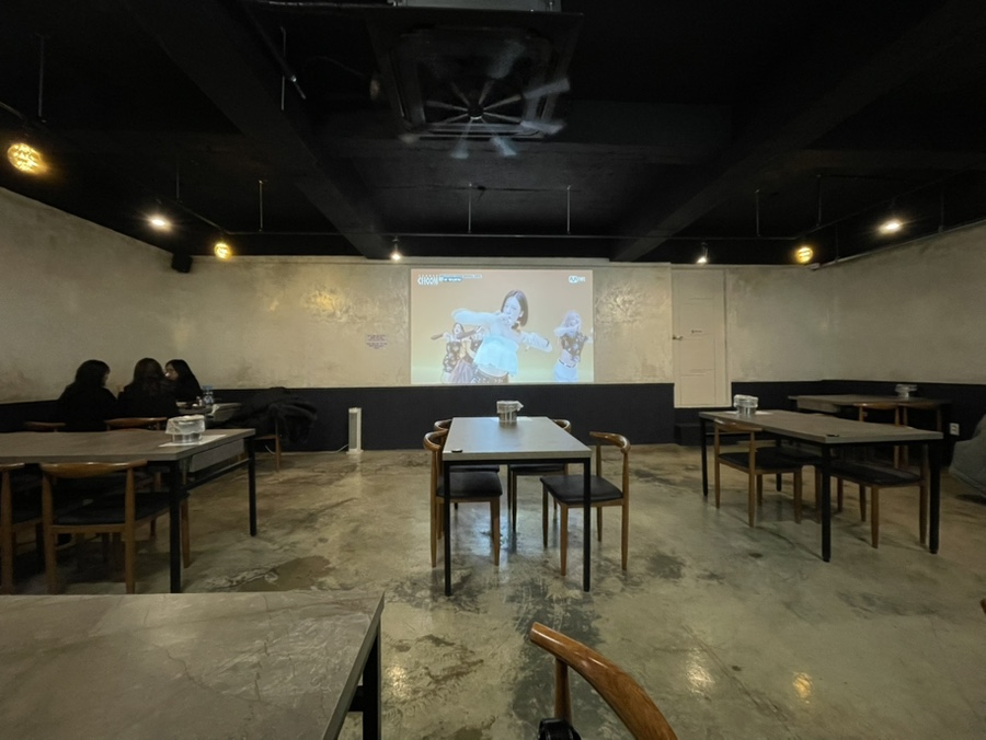 바니치킨 이미지