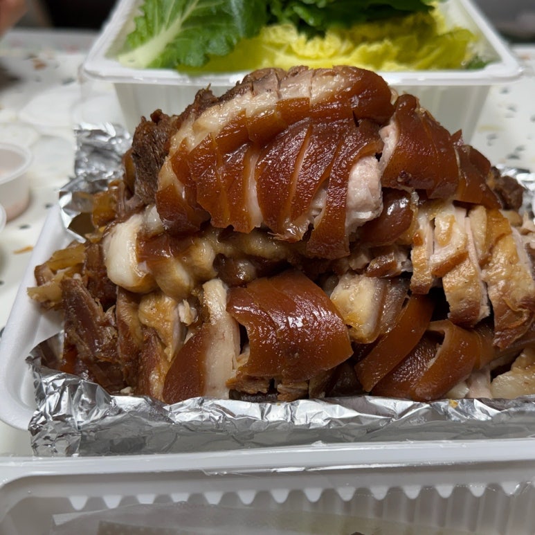서남시장김실장왕족발 이미지