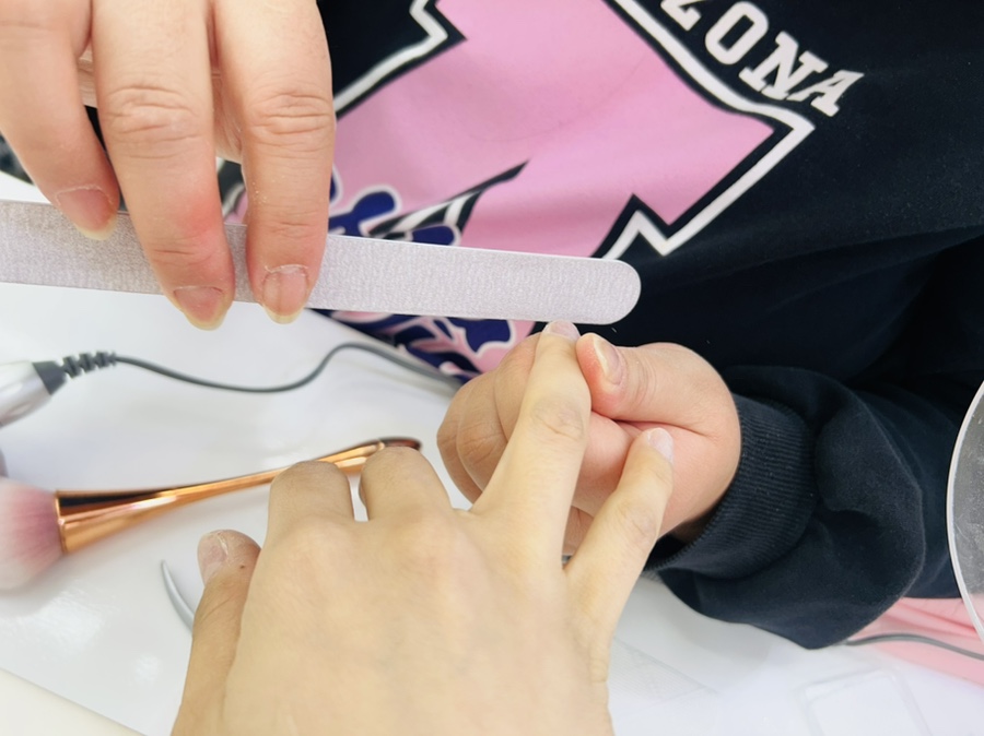 달빛손톱 이미지