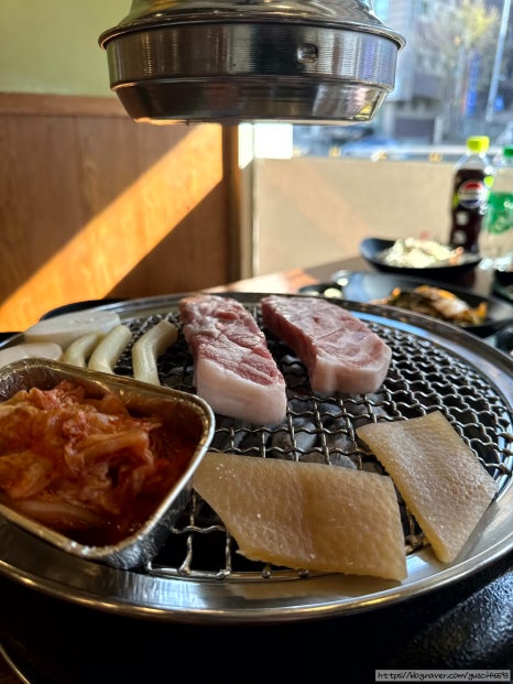 소먹고돼지먹고 이미지