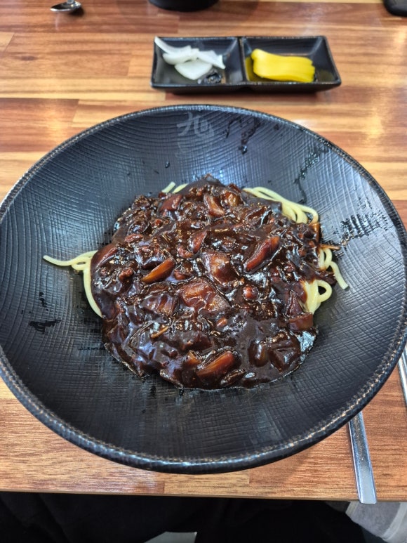 구백년짜장 이미지