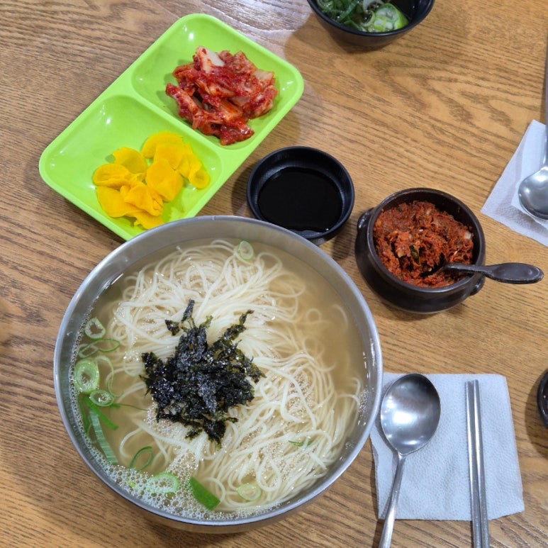 덕구네멸치국수 이미지