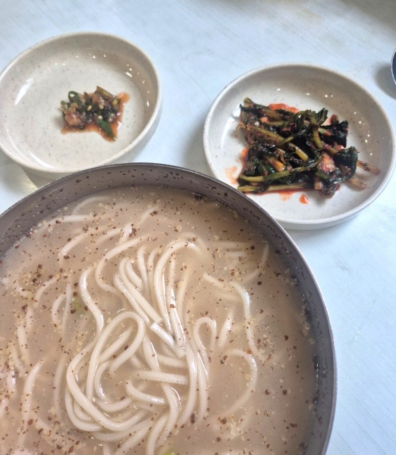 신도칼국수 이미지