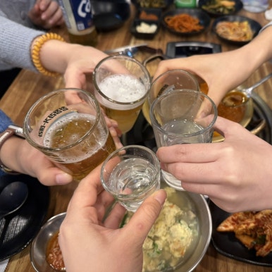 참숯에구운족발의전설 이미지