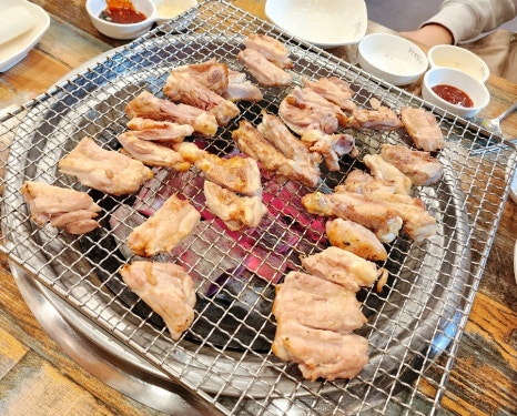 놀놀숯닭갈비 이미지