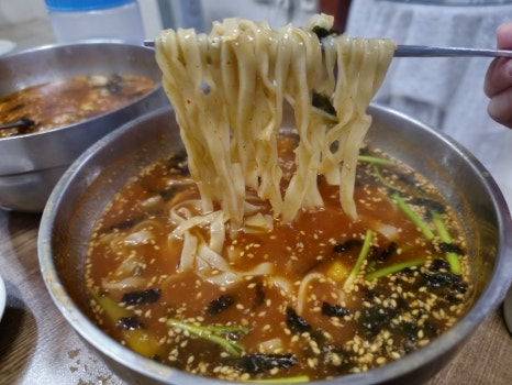 후루룩칼국수집밥 이미지