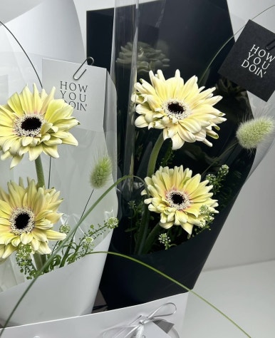 하유두인FLOWER 이미지